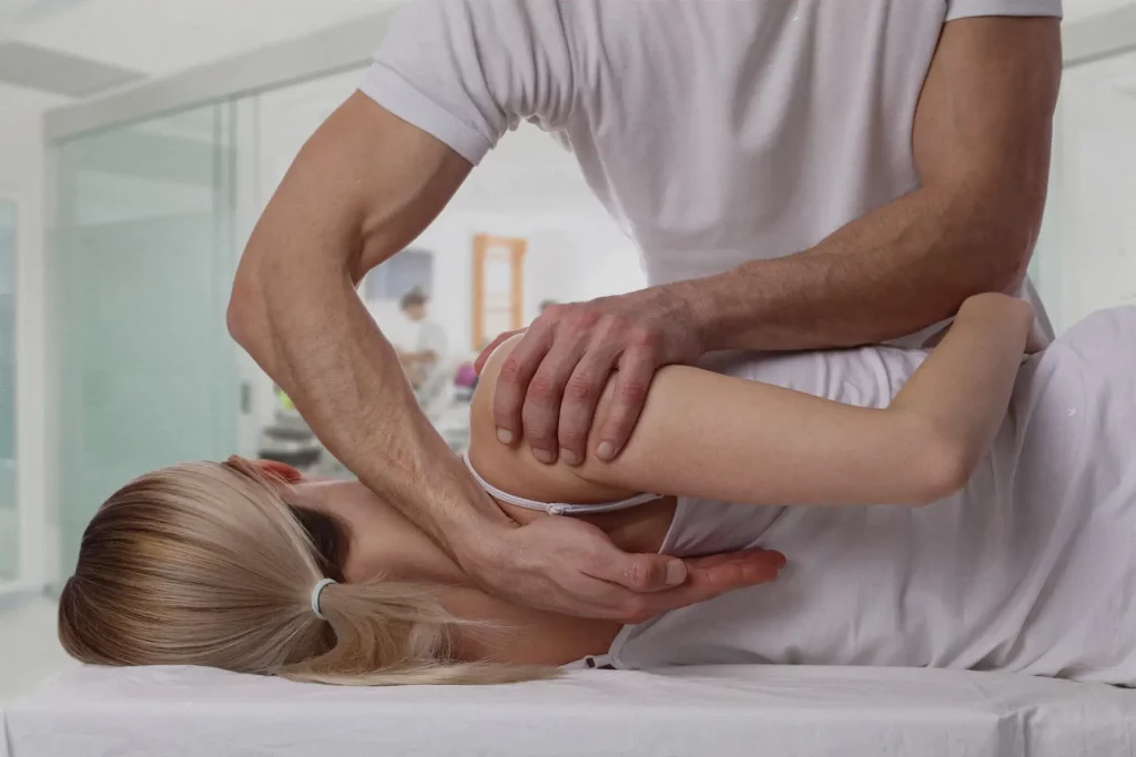 Manuelle Therapie an der Schulter
